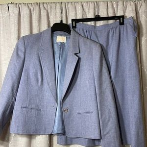 Luxury woman 2 pieces suits